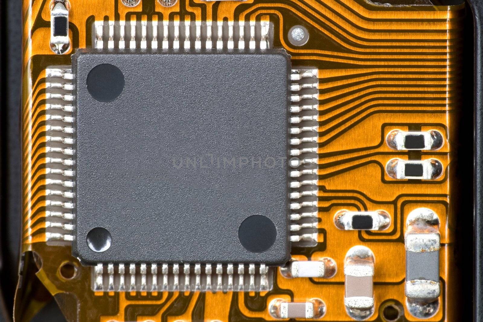 100mm macro image of a computer component.