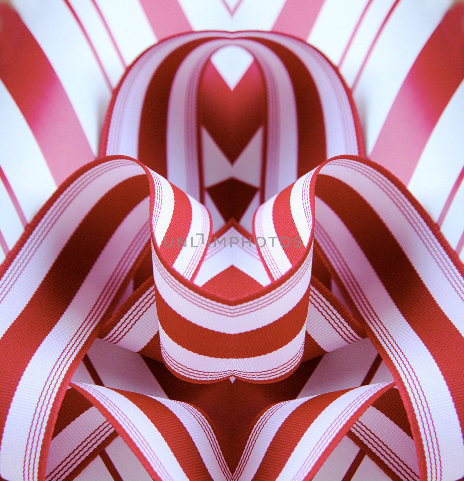 symmetrical design using red and white candy cane stripes