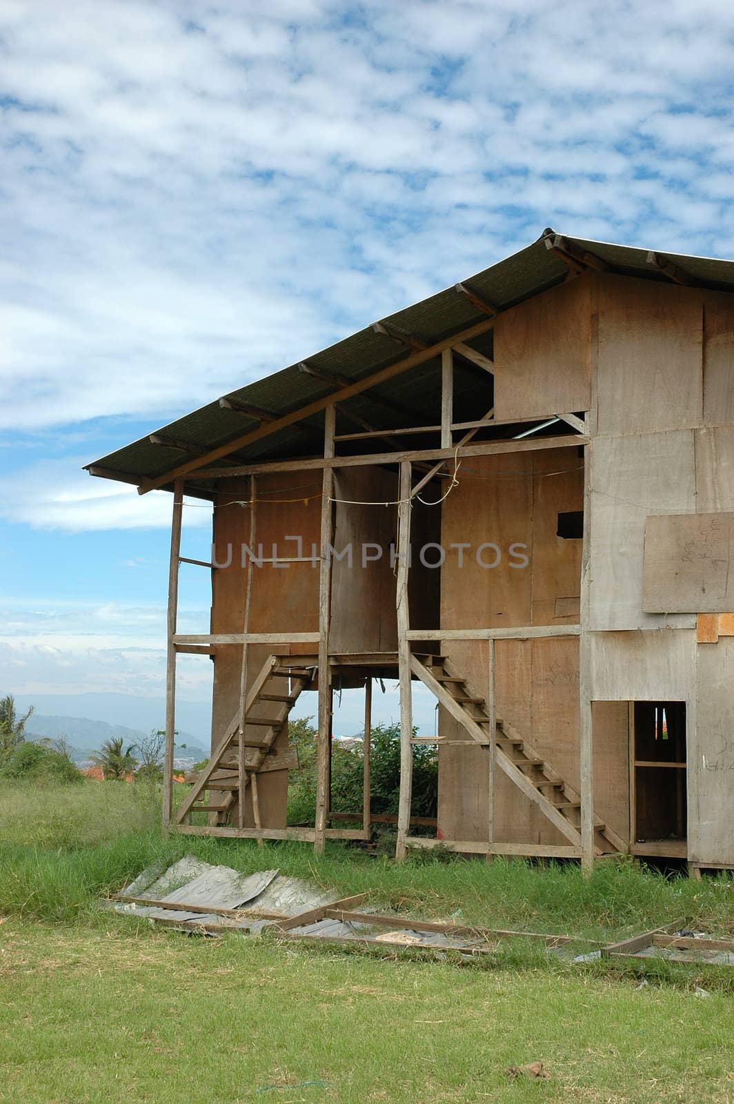 temporary worker house for living during projects