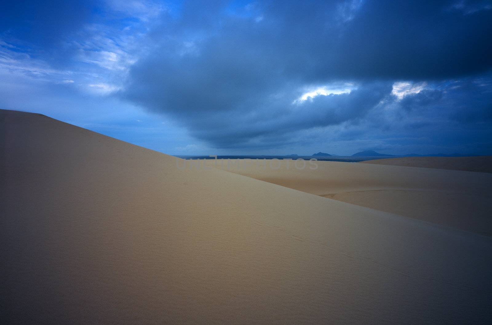 sand dunes in south east australia