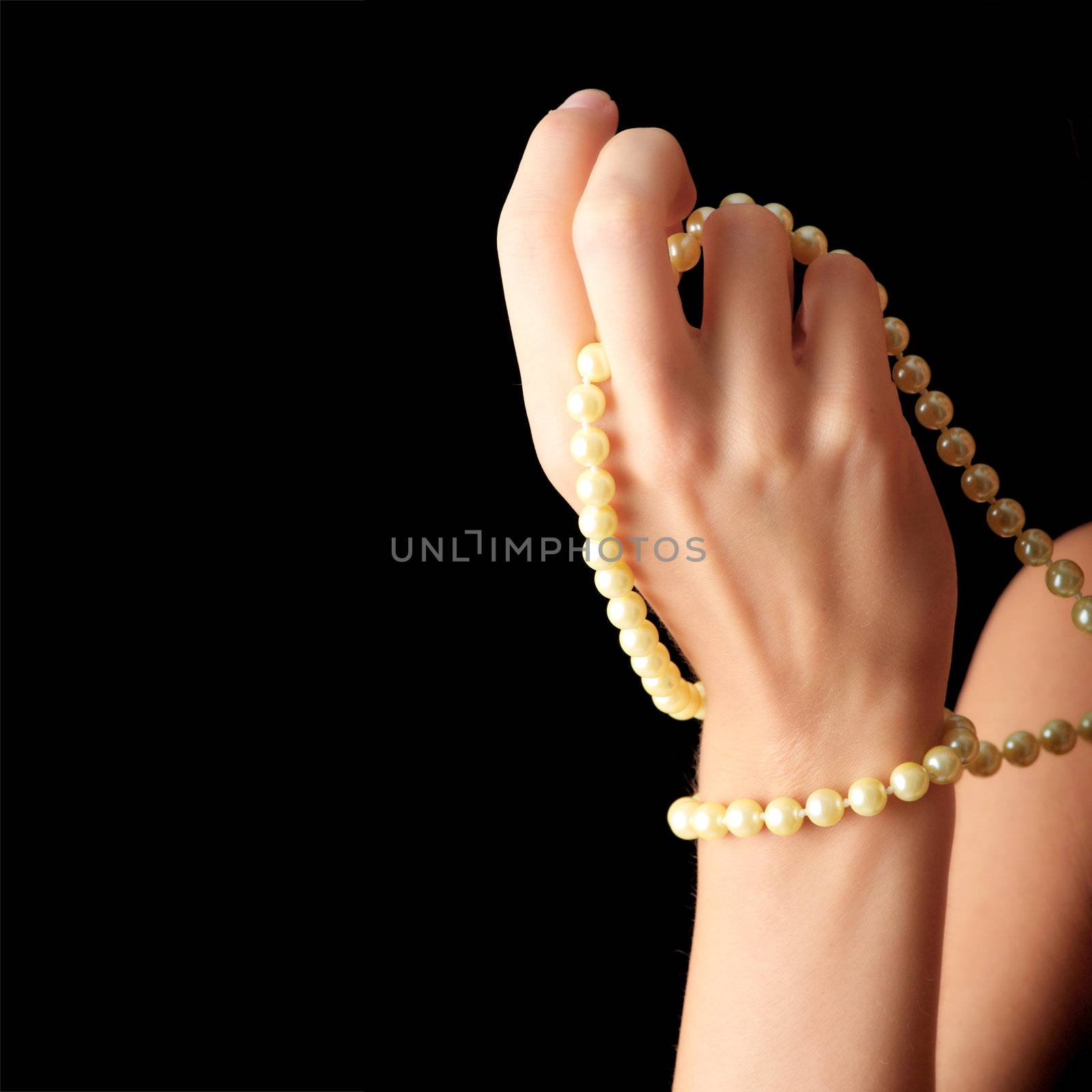 Woman with a pearl necklace by BDS