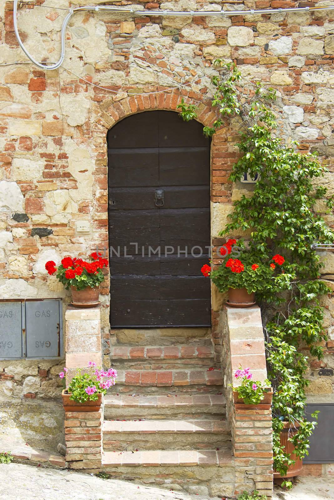 lovely tuscan entrance by miradrozdowski