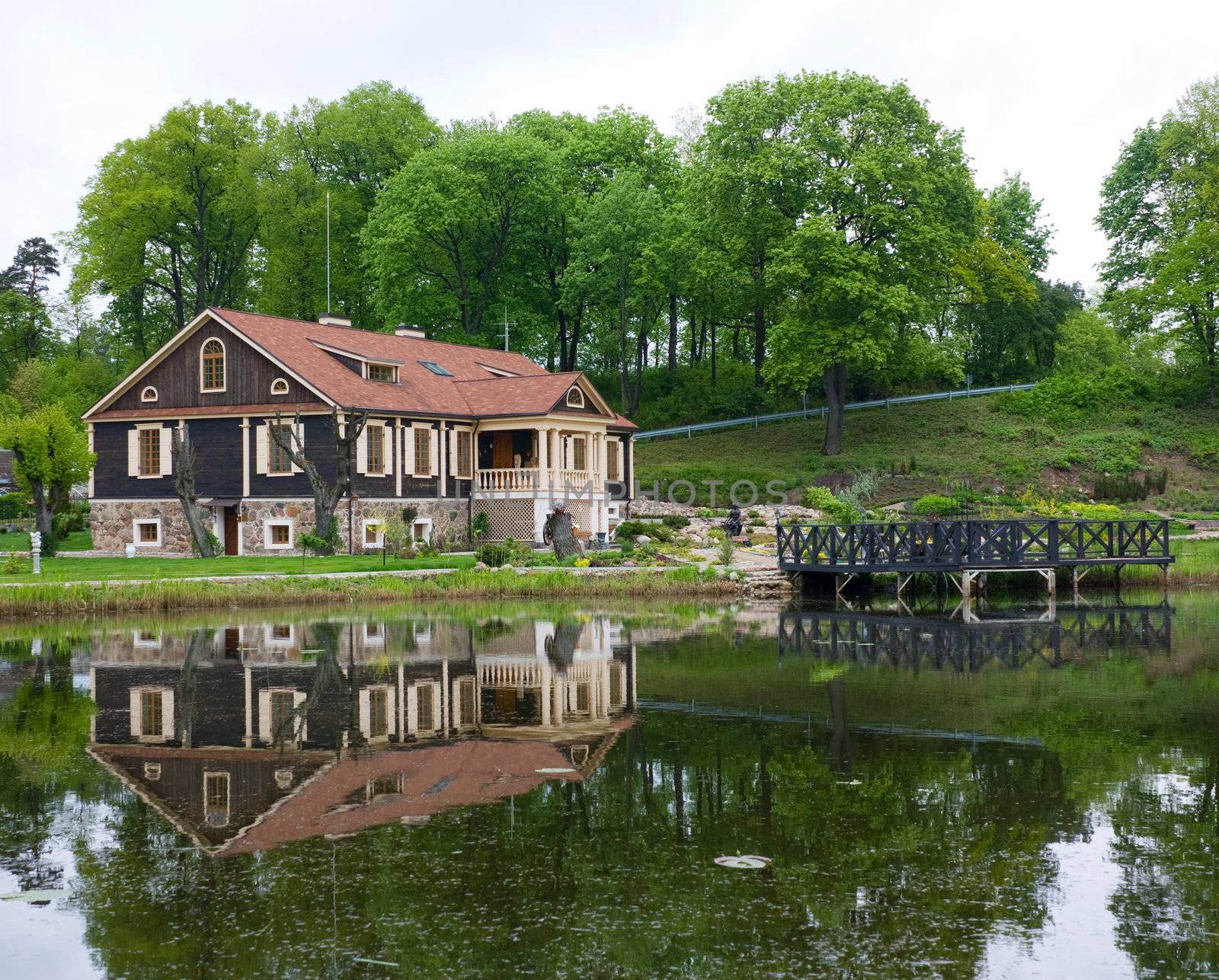 Mansion by the Lake