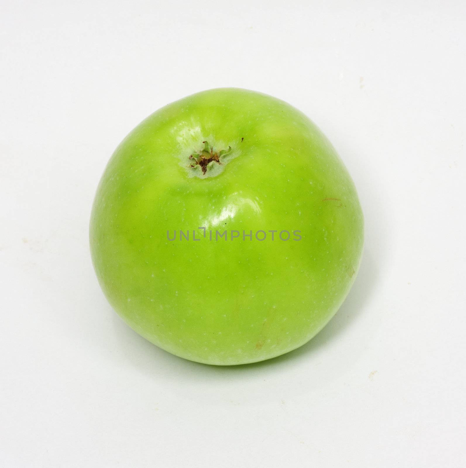 green apple isolated on white 