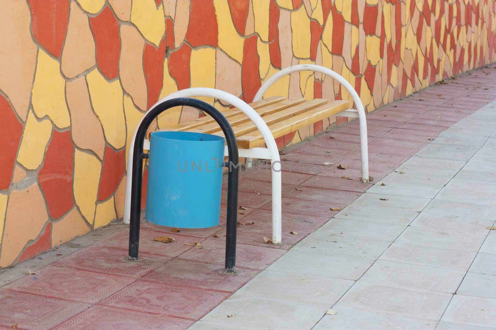 bench with urn
