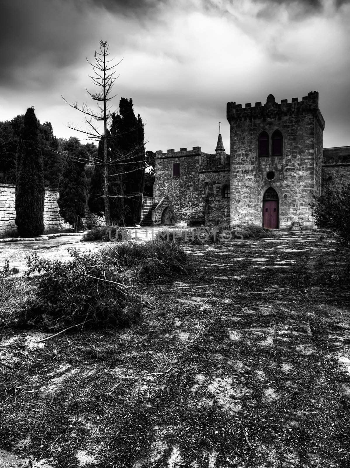 Castel Qannotta by PhotoWorks