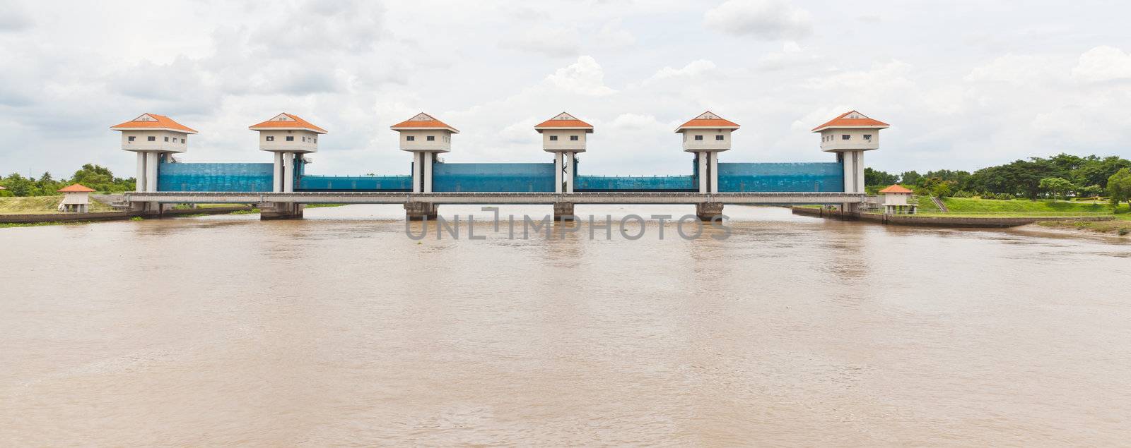 The water gate of BangPaKong River in Thailand by FrameAngel