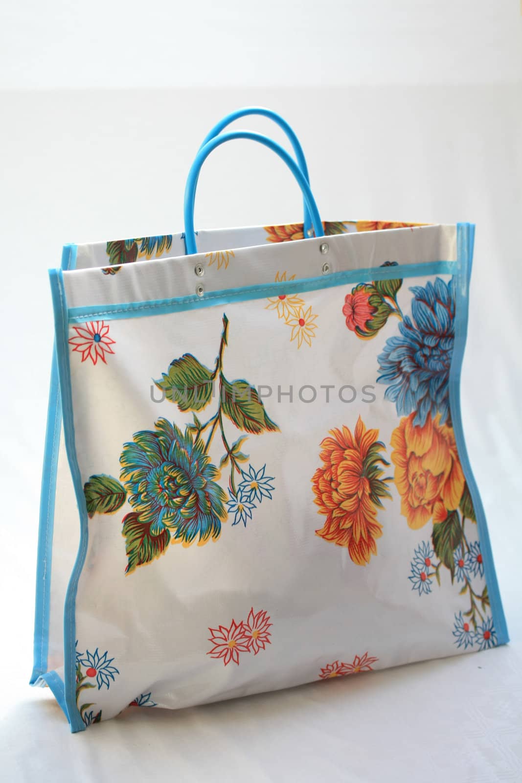 Shopping bag by studioportosabbia