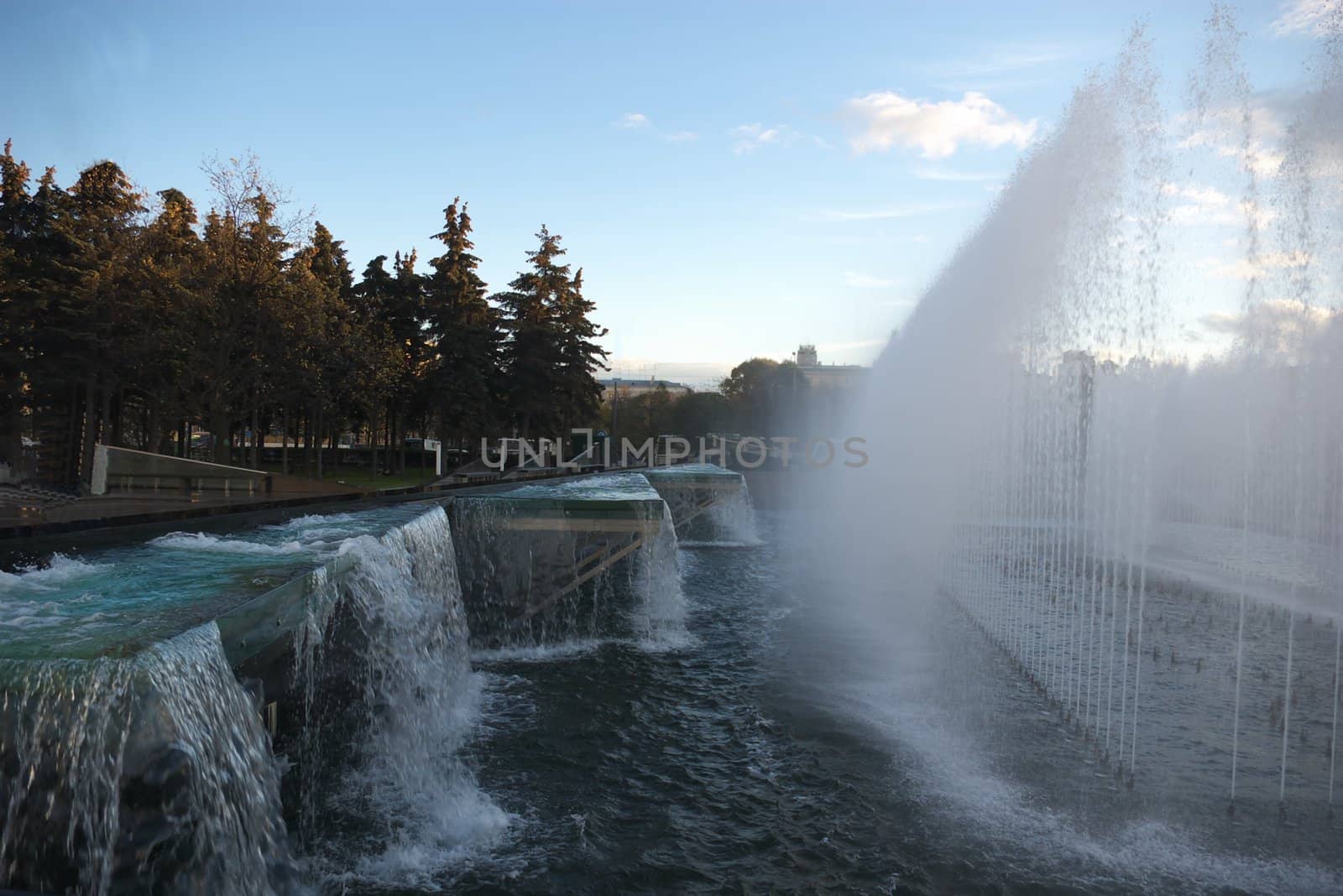 photo of the beautiful fountain with streem of water