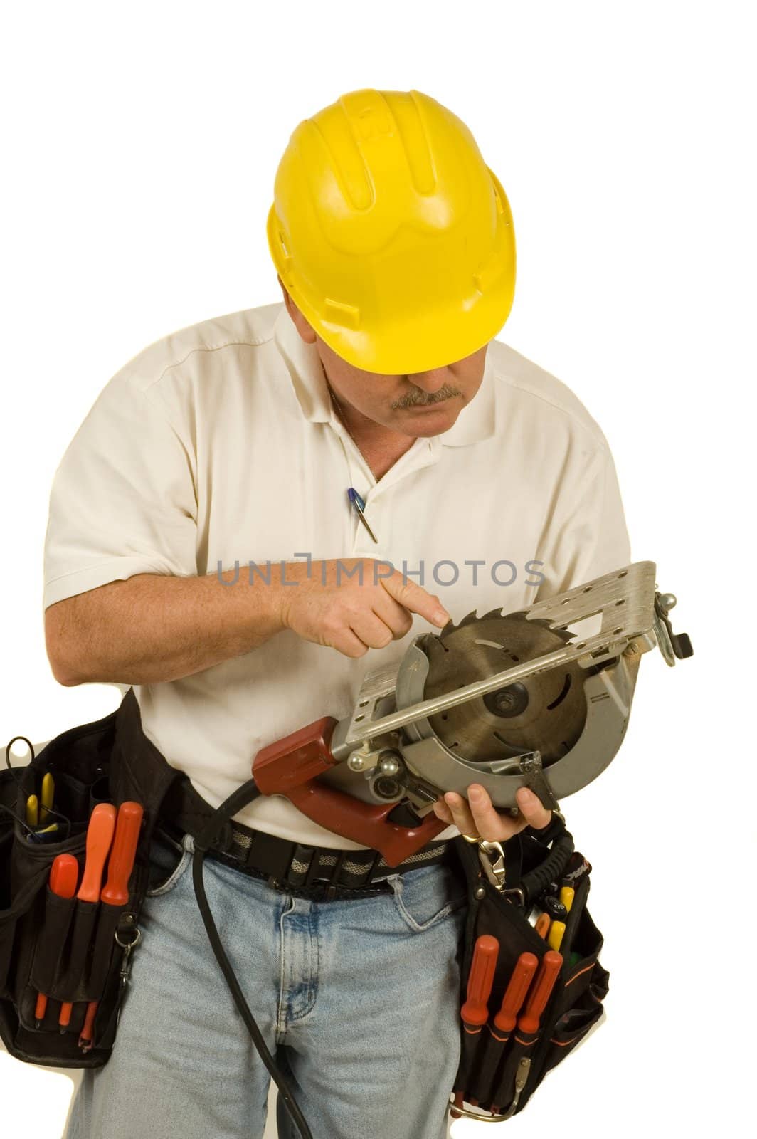 Carpenter checking teeth on circular saw