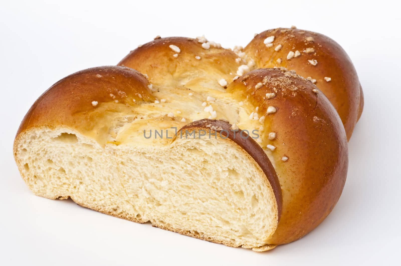 braided yeast bun by Jochen