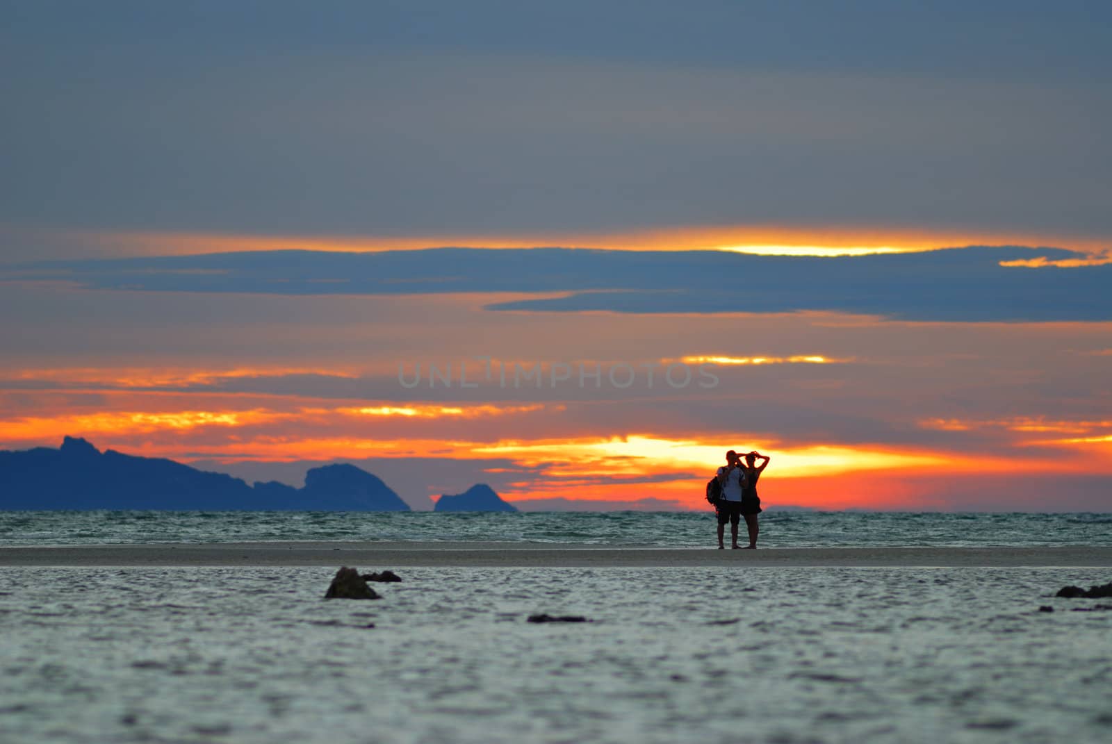 sunset by arztsamui