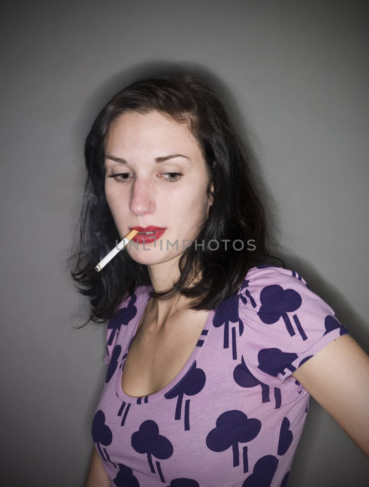 Smoking woman by gemenacom