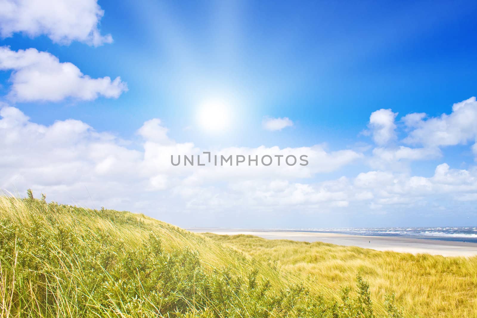 Beautiful day at the North Sea by juweber