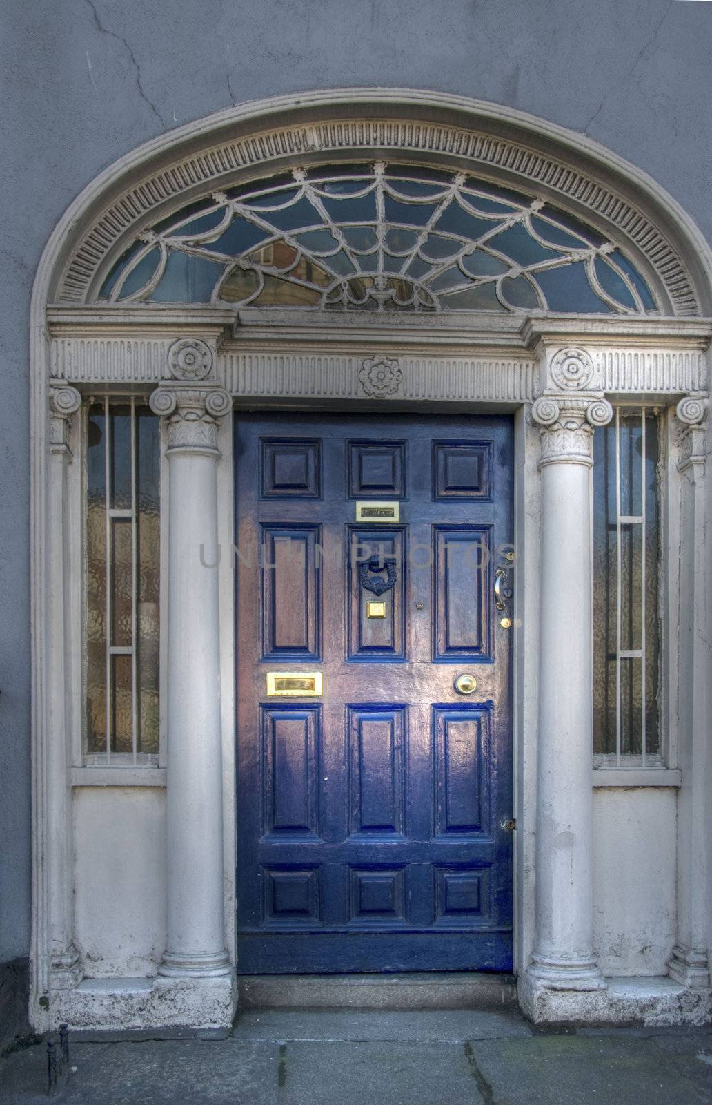 A wonderful door in downtown Dublin