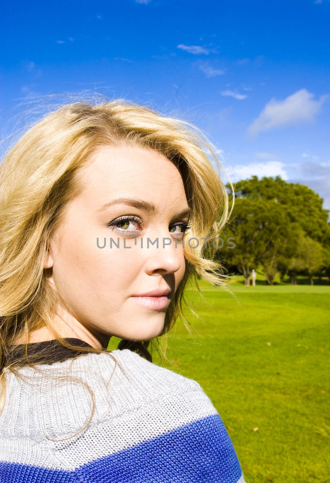 girl at the golf coarse