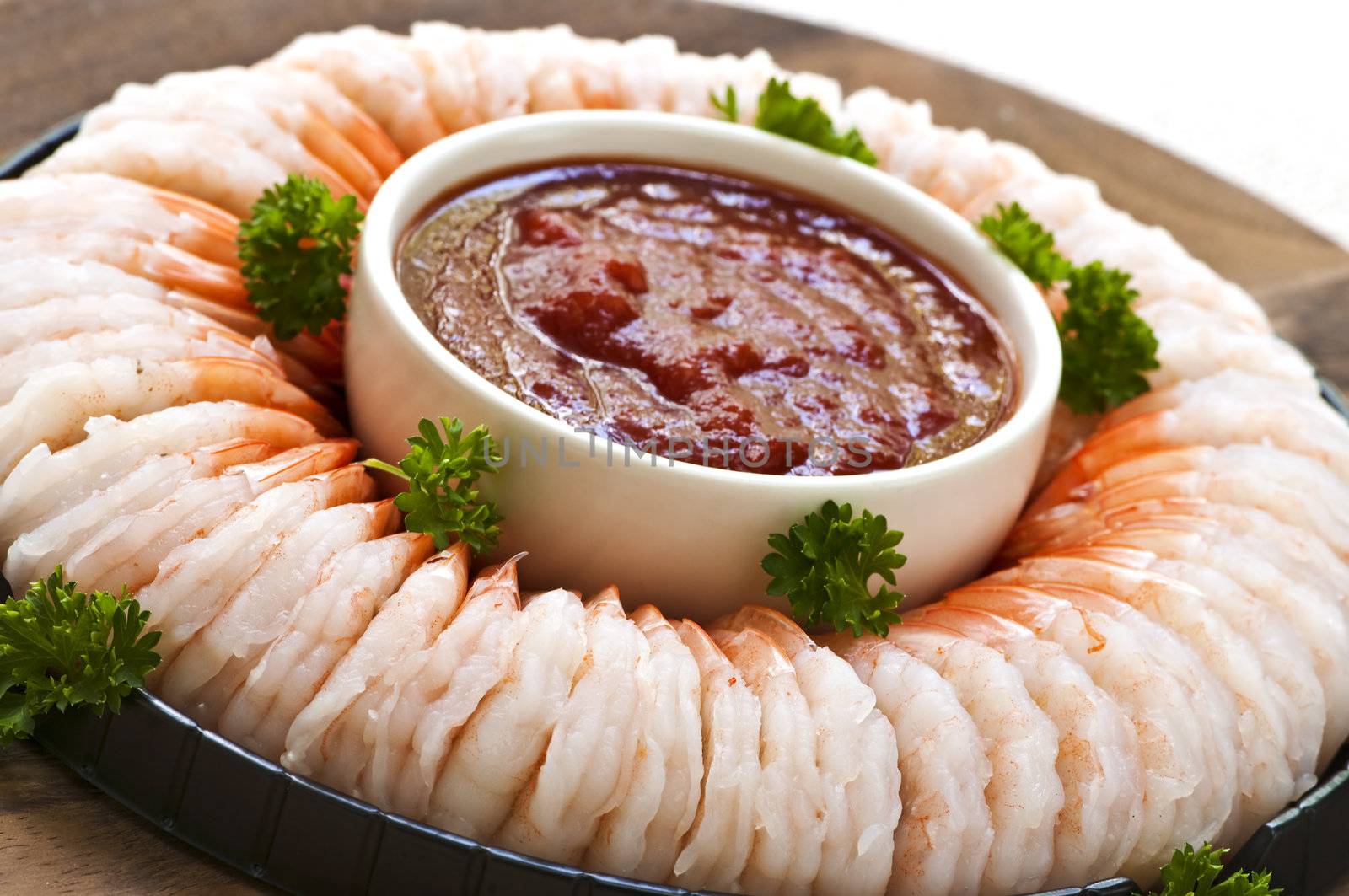 Shrimp ring appetizer platter with dipping sauce