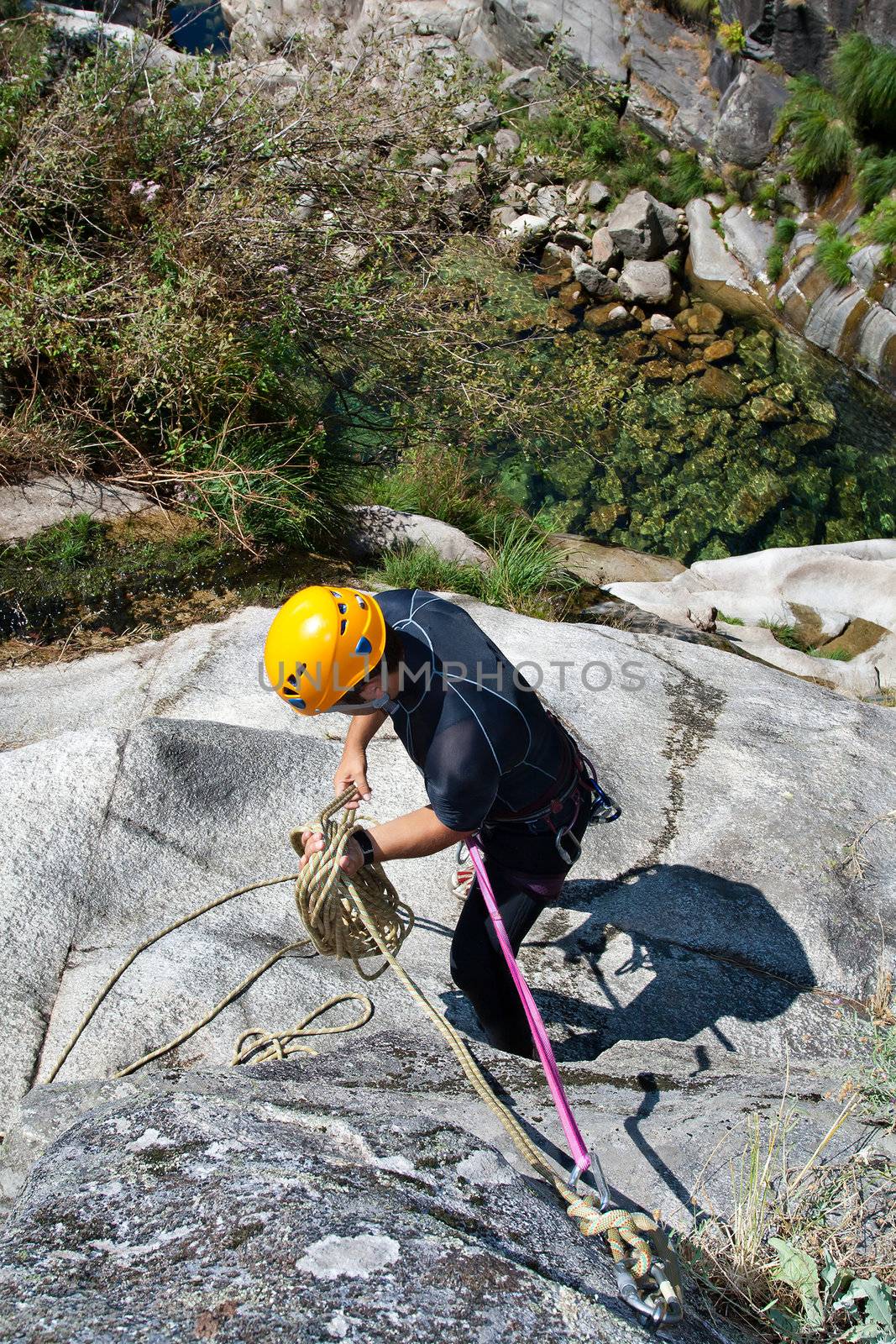 Men with rope for rappelling by PauloResende