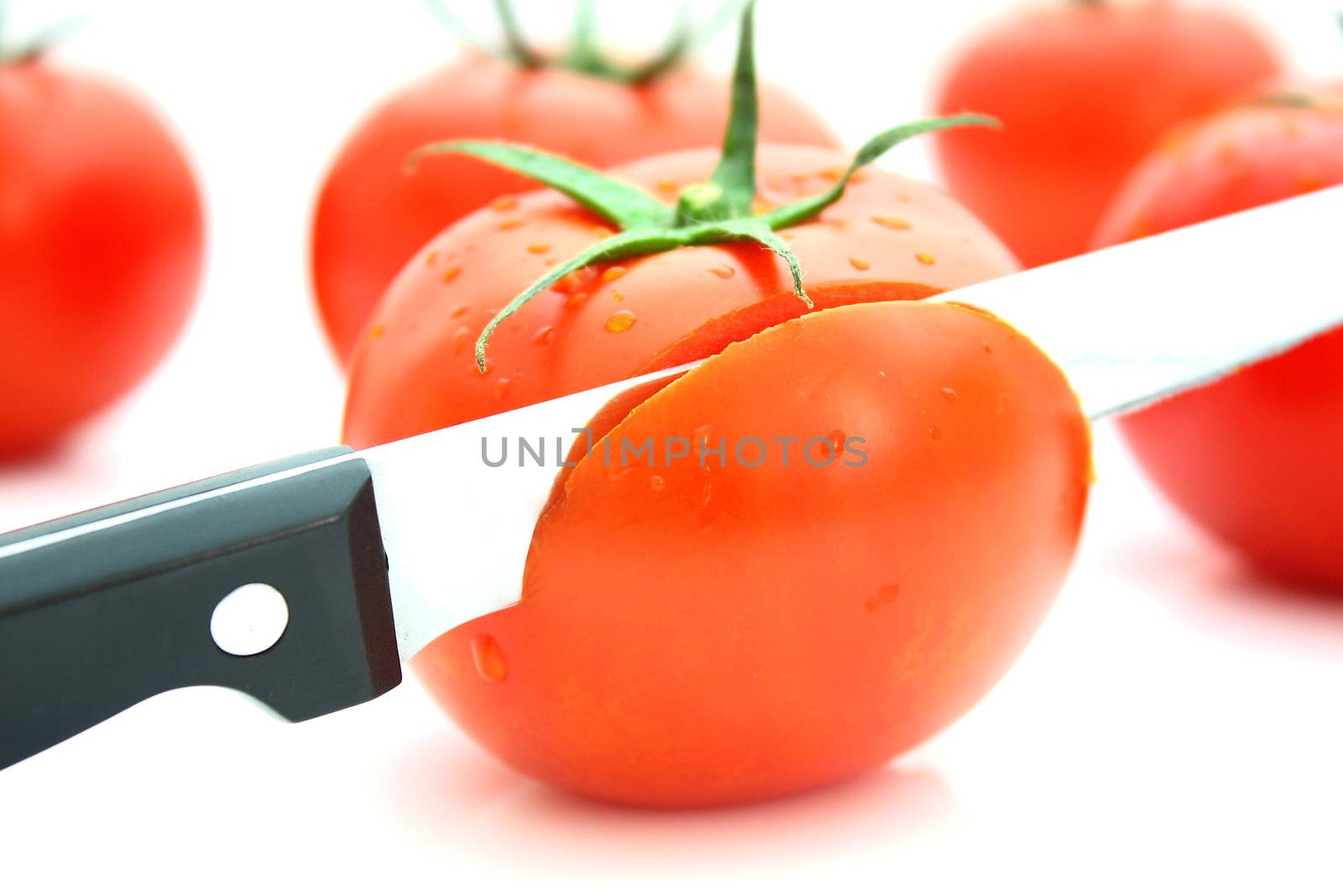 Tomatos by juweber