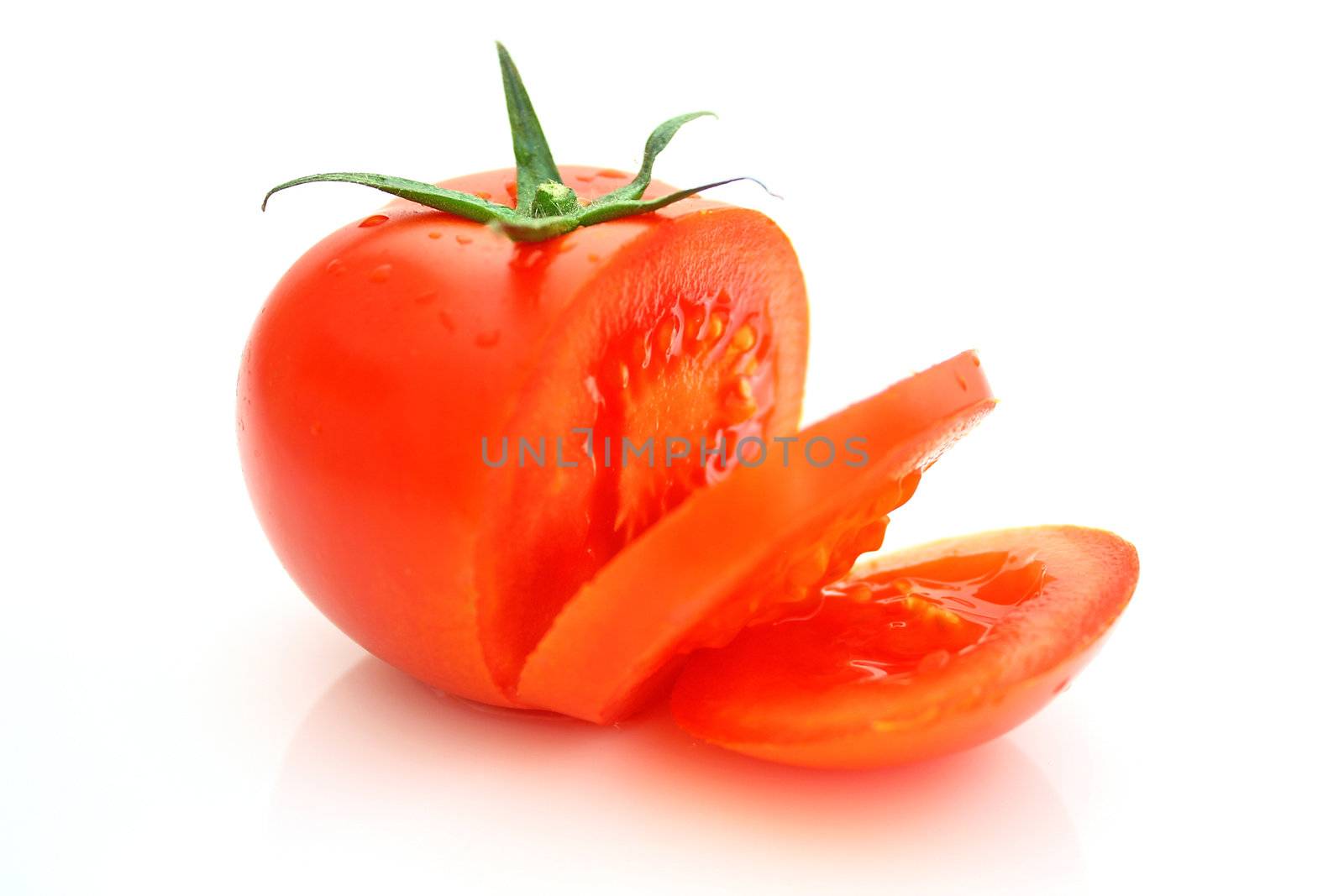 Tomatos by juweber