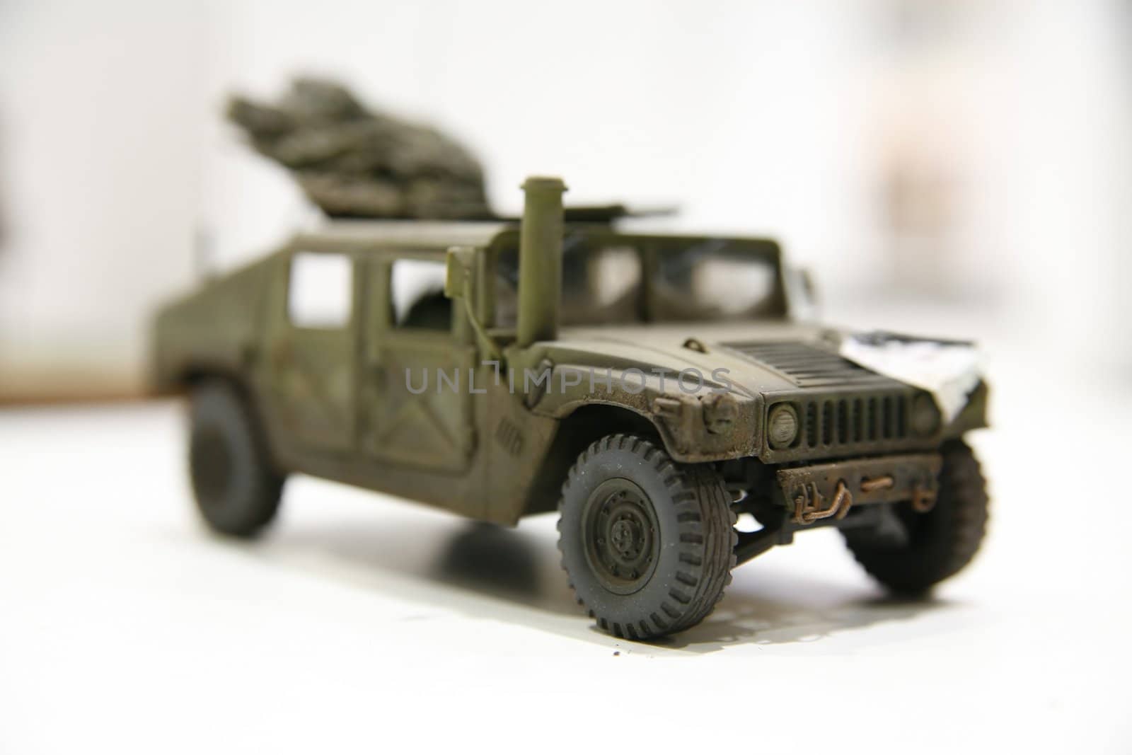 photo of hum-vee model with small depth of field - Hobby Exhibition in Poznan (Poland)