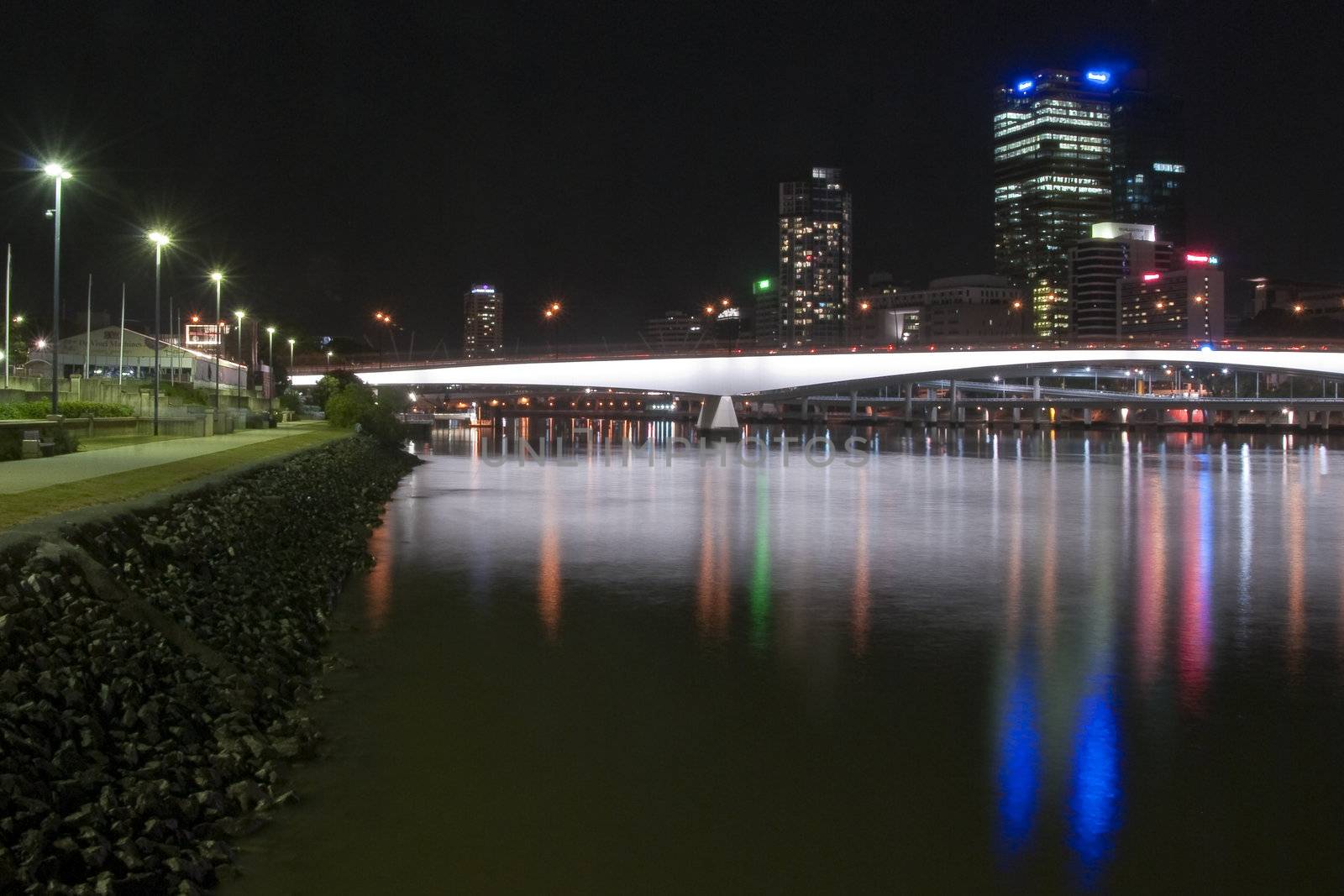 View of the river and the city skyline of Brisbane