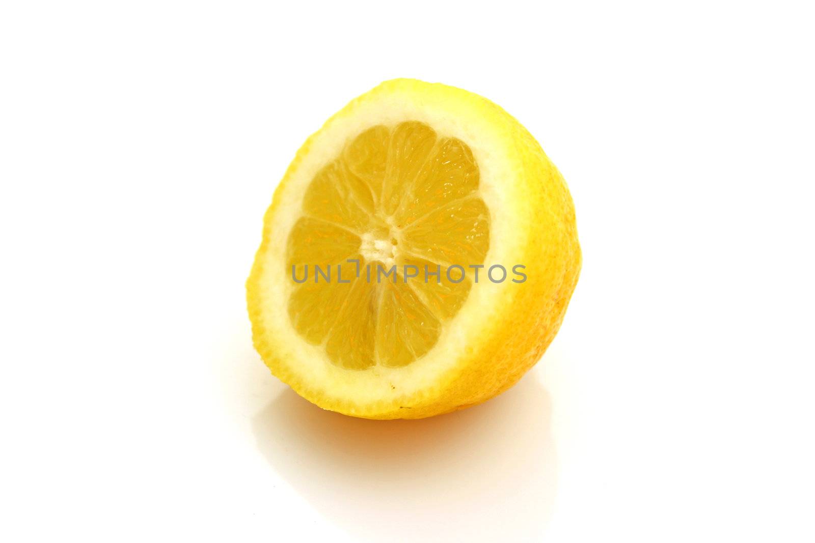 Lemon by juweber