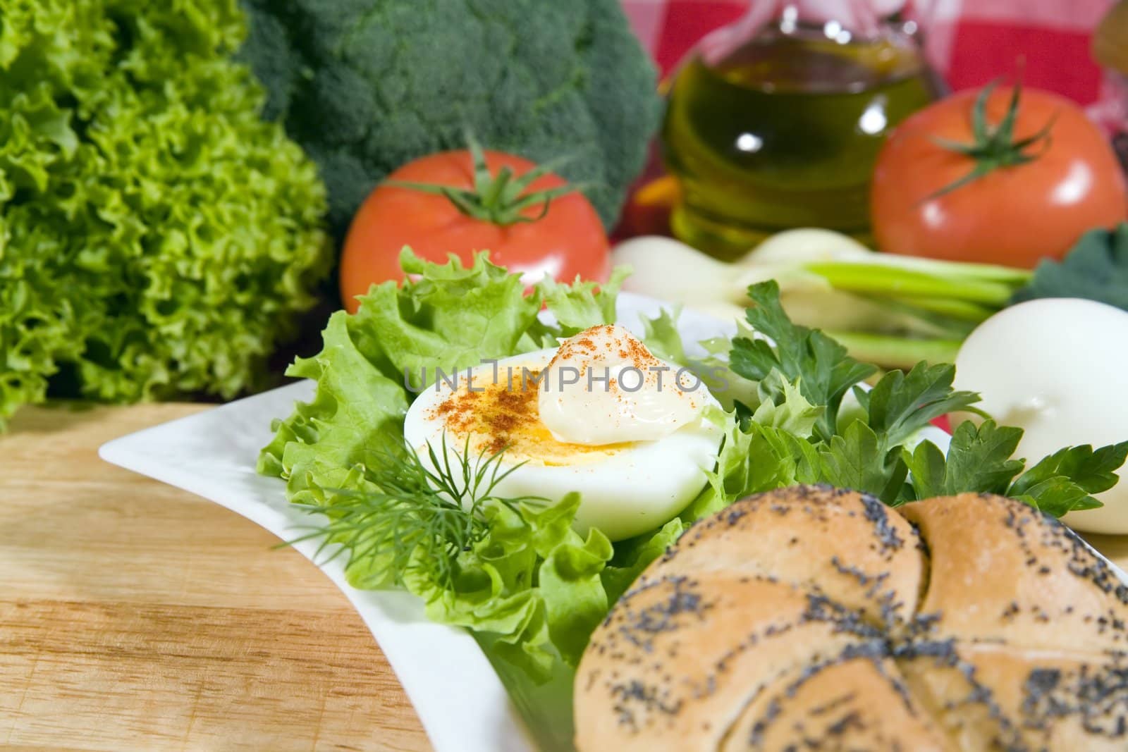 healthy breakfast - bakeroll, eggs and plenty of vegetables - hi res 12,7 mpix