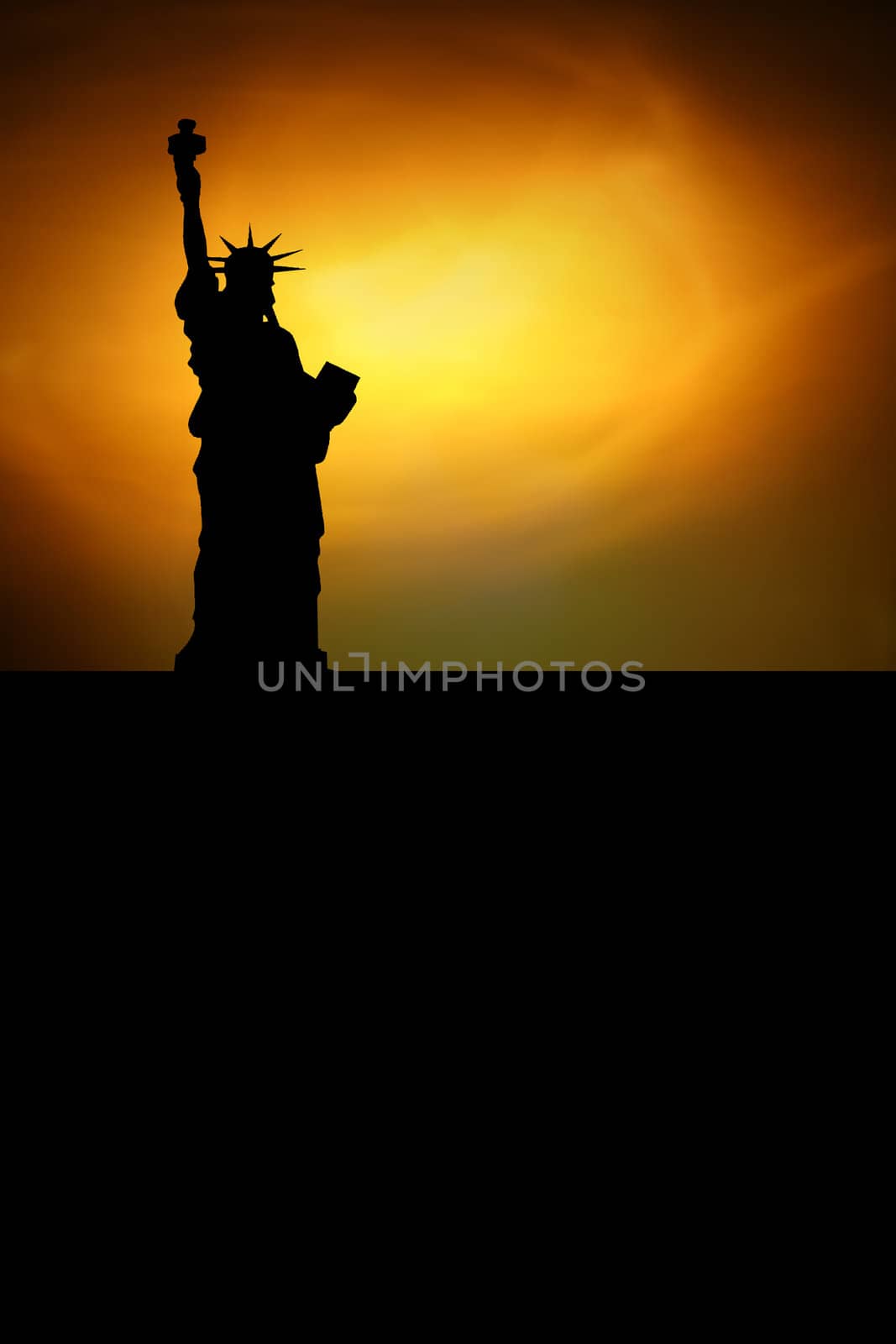 statue of liberty with black space for your text