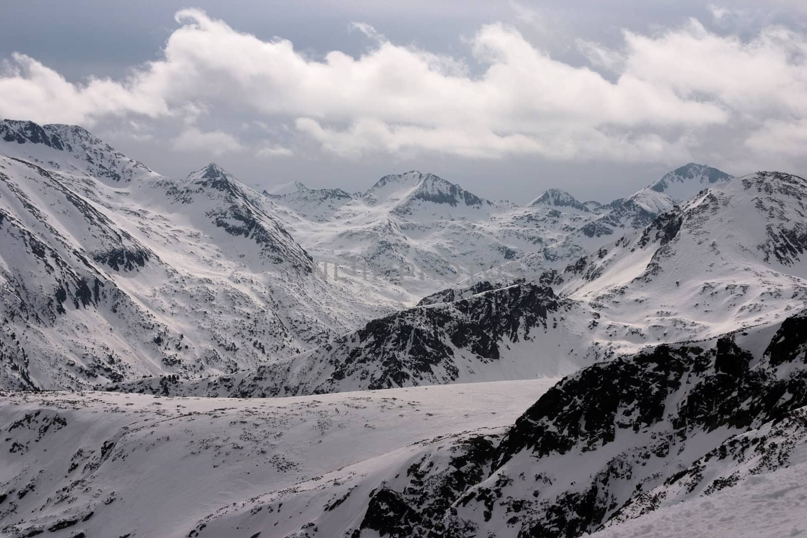 Pirin mountains by alex_garaev