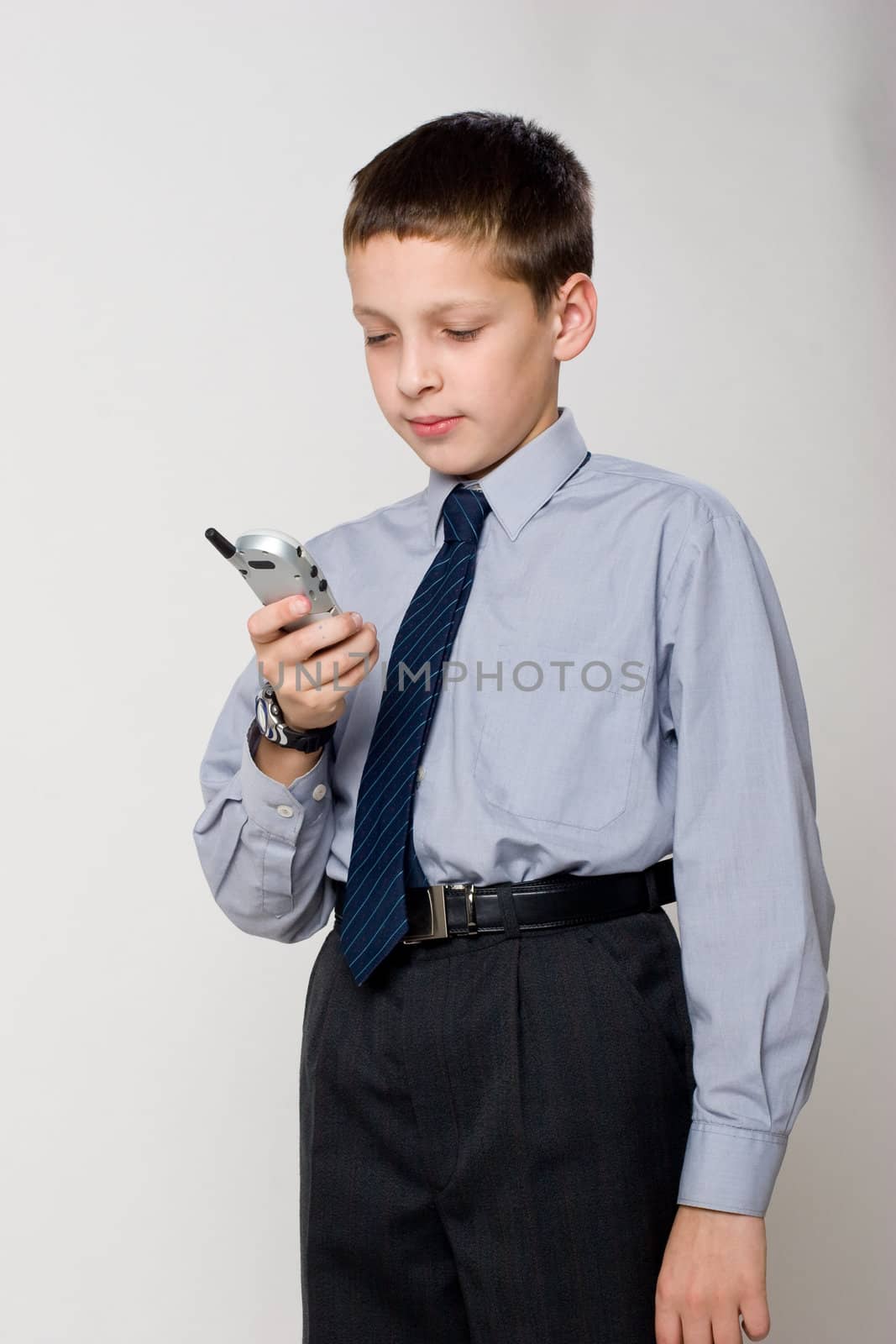 boy with phone by agg