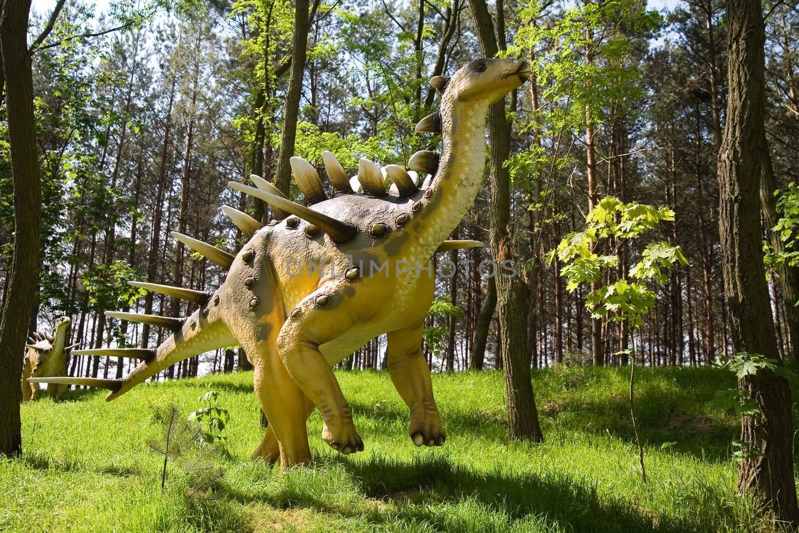 Kentrosaurus aethiopicus by furzyk73