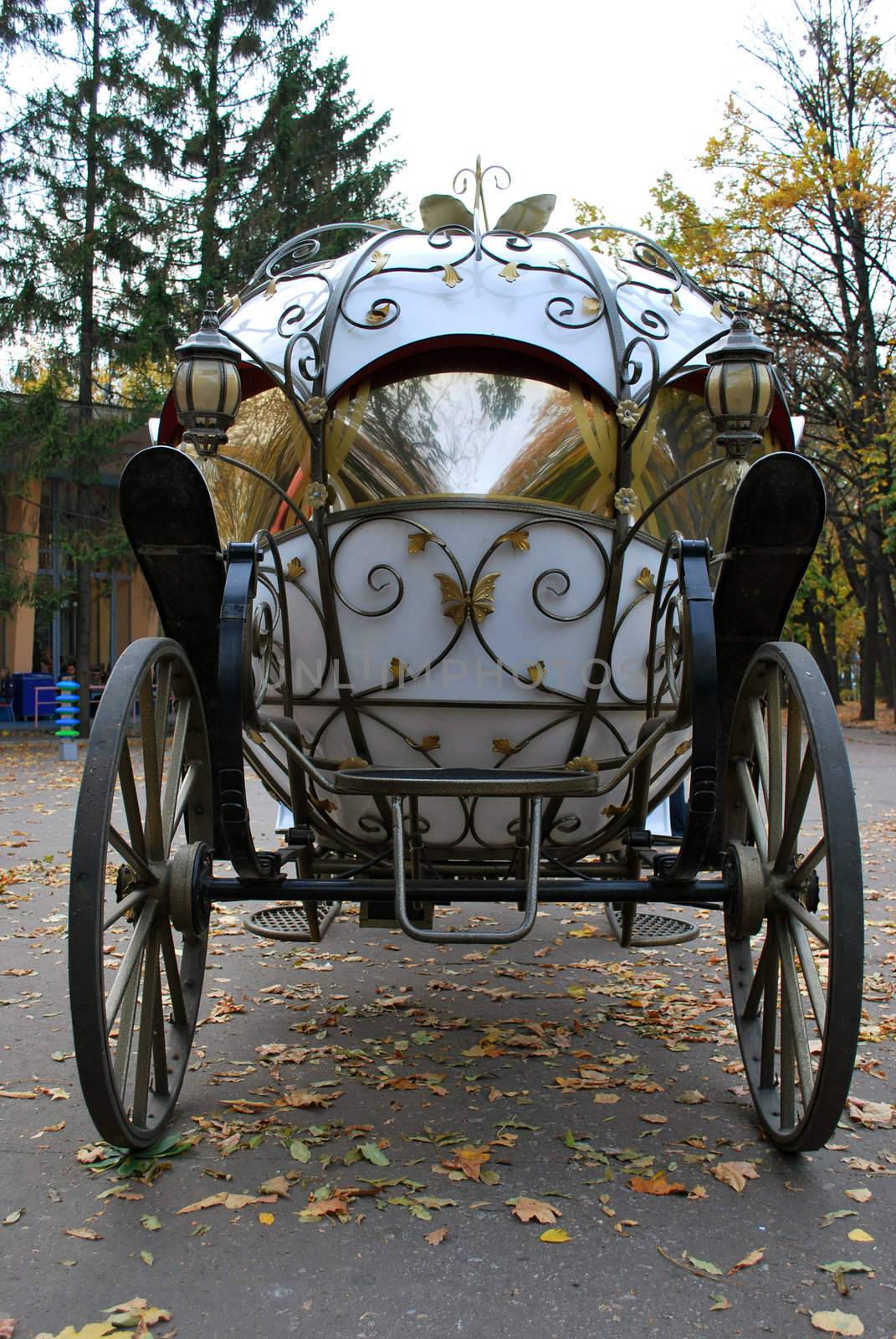 Fairy Tale Forged Coach With Big Metal Wheels And Mirror Glass Windows