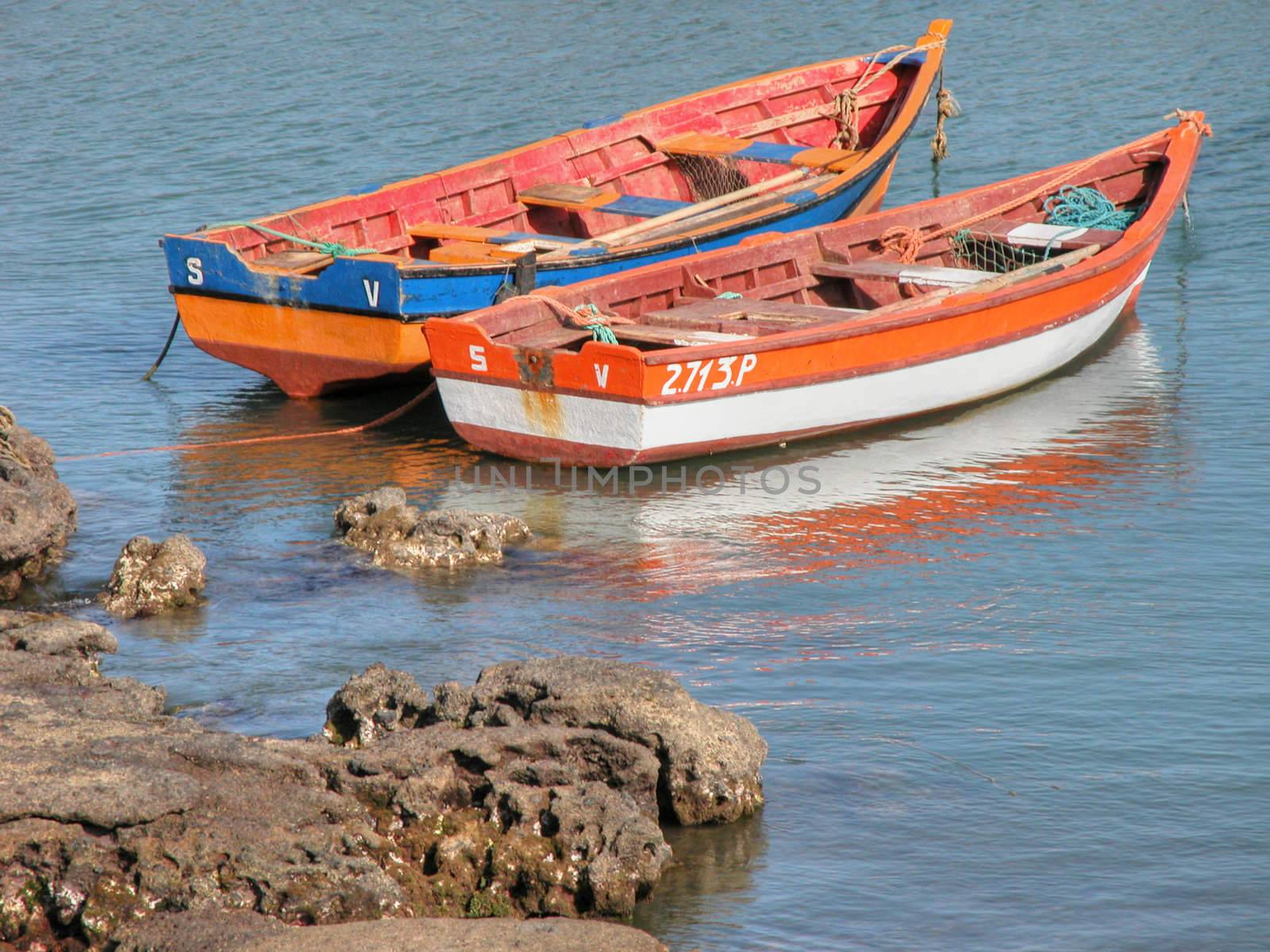 Boats in Cpo Verde, May 2003 by jovannig