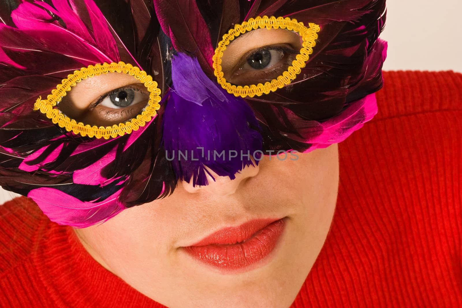 portret of lady ih red with mask, carnival