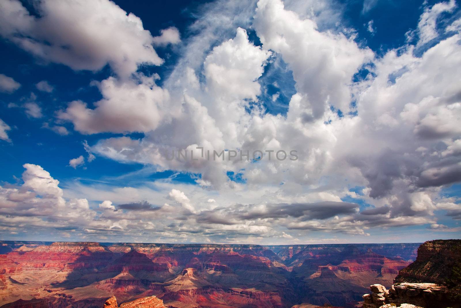 Sky with many clouds above the Grand Canyon