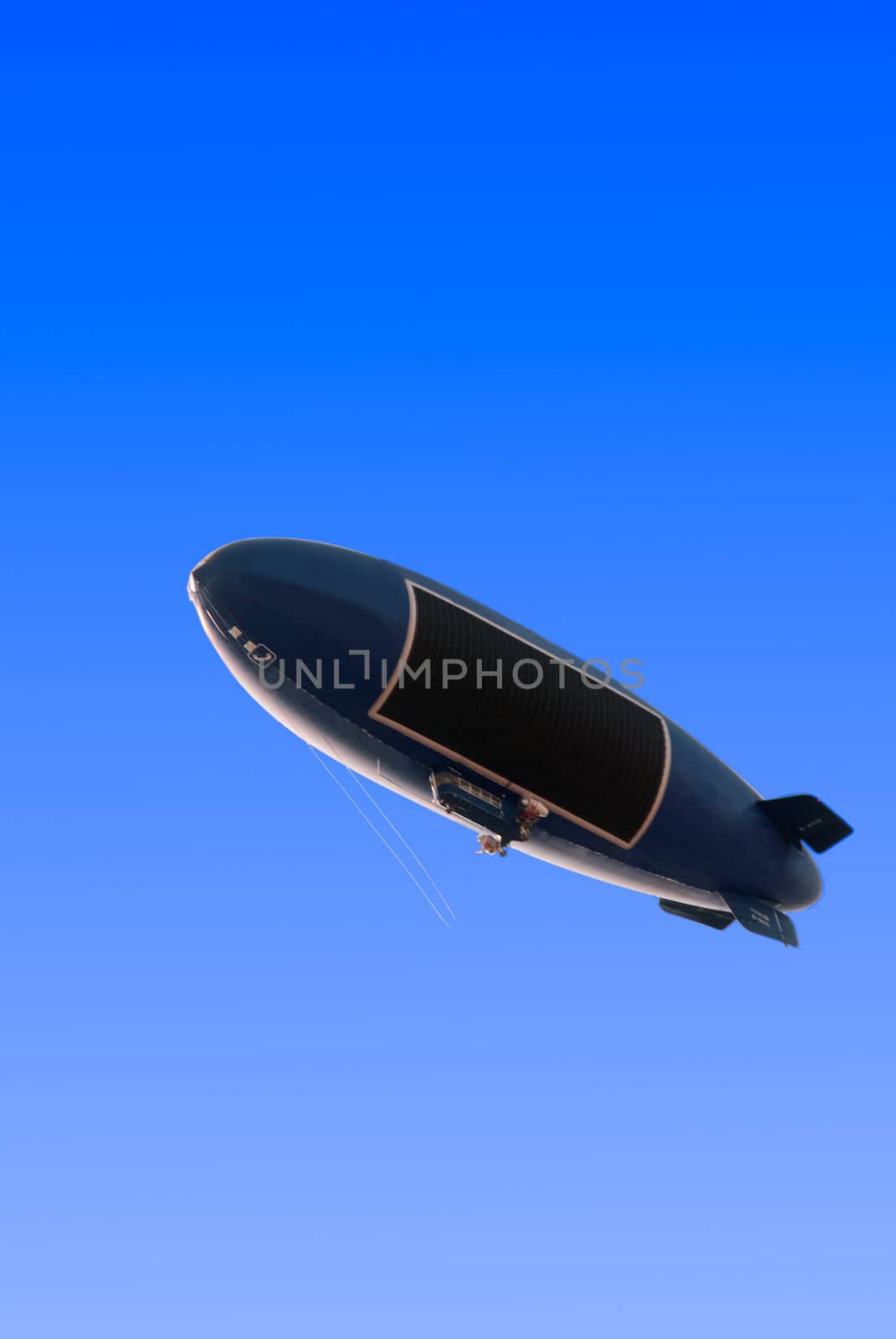 dirigible airship by keko64