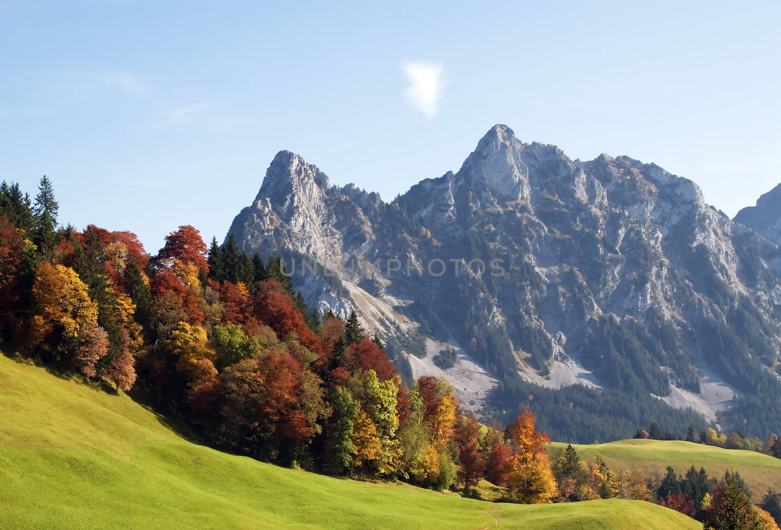 Indian summer in alps by swisshippo