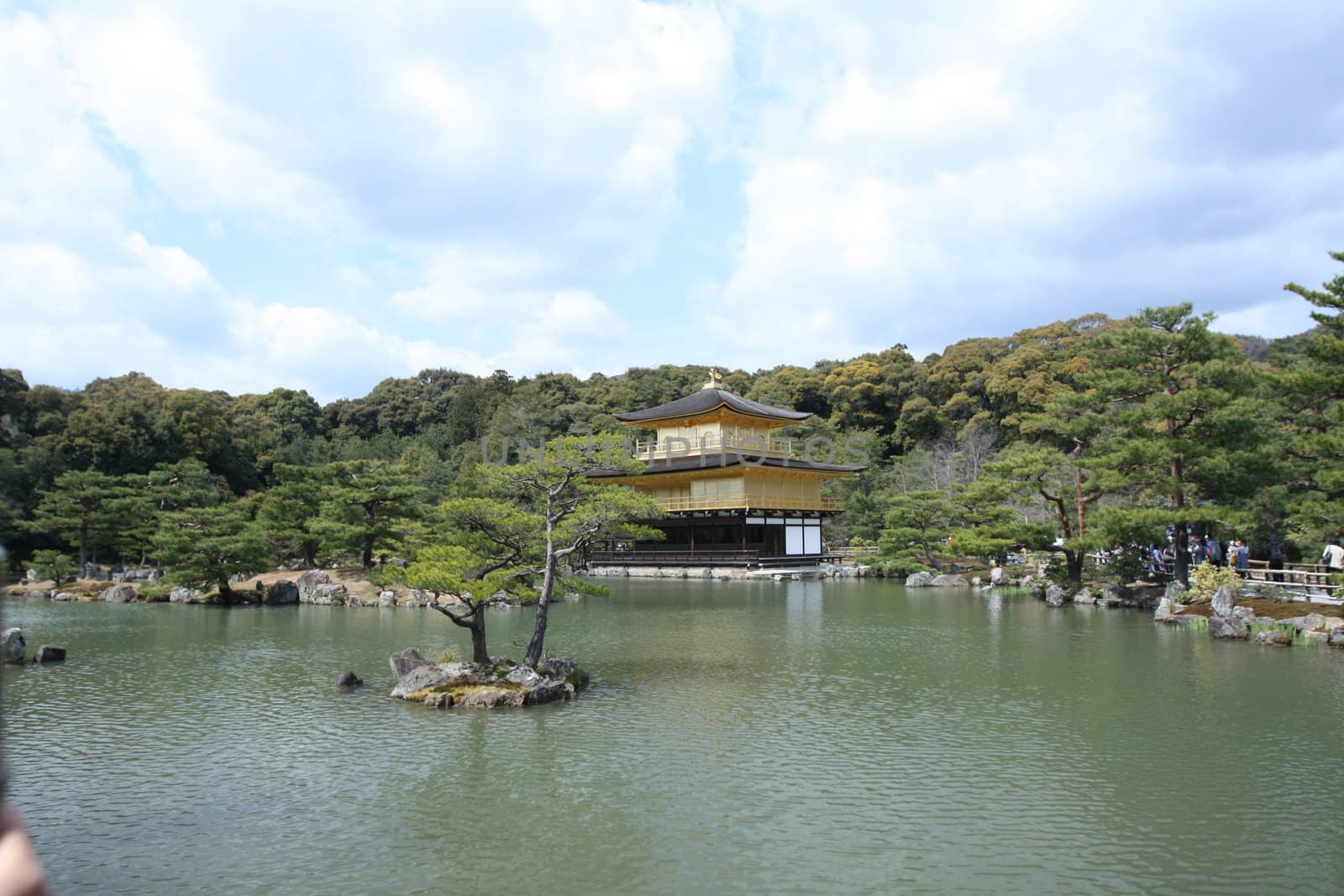 Golden Temple by Kanzawa