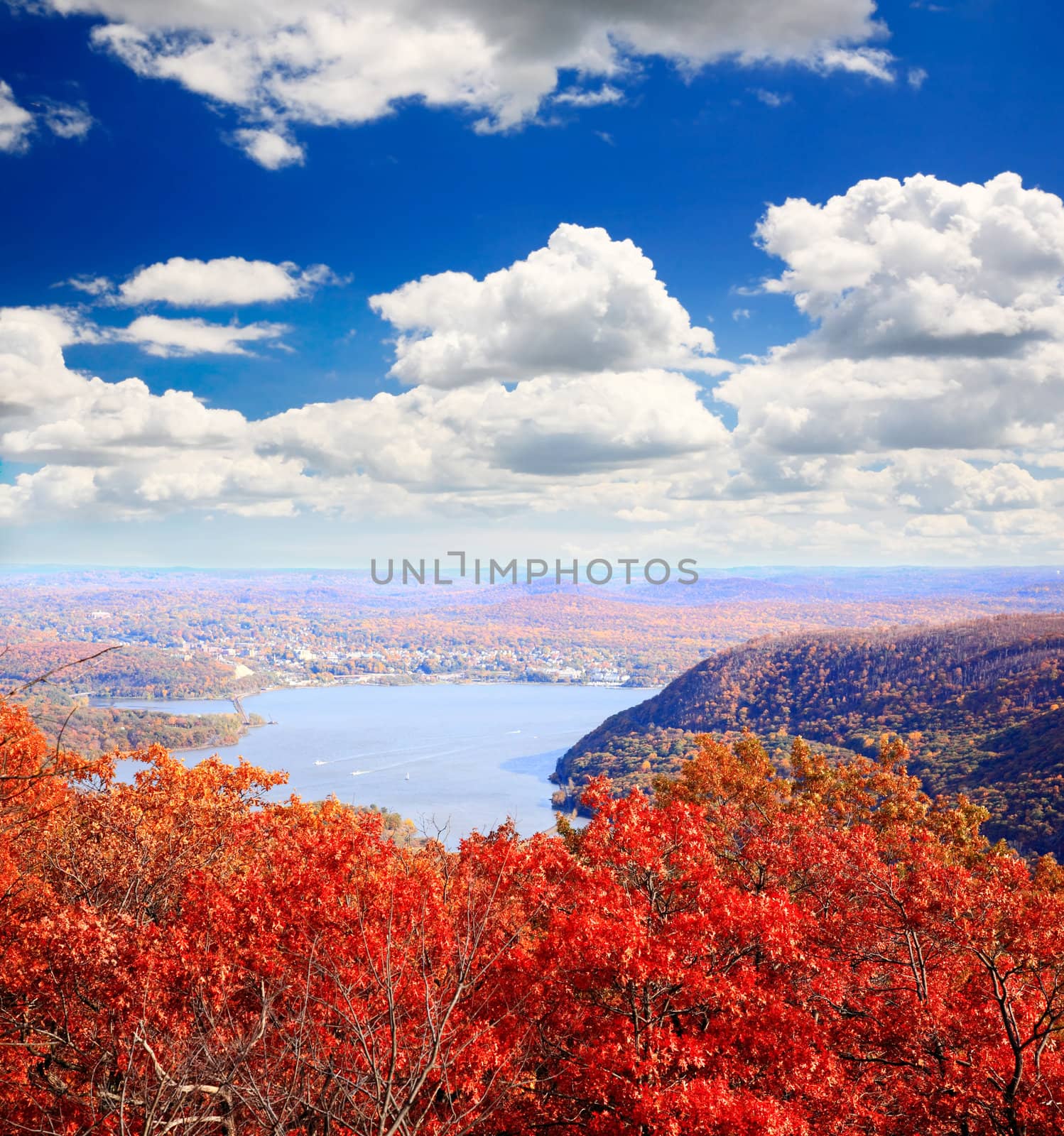 The foliage scenery from the top of Bear Mountain in New York State 