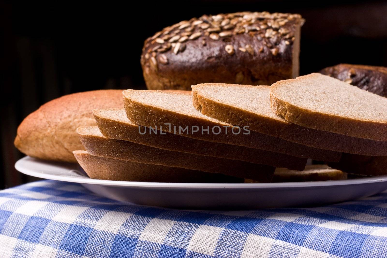 bread by agg