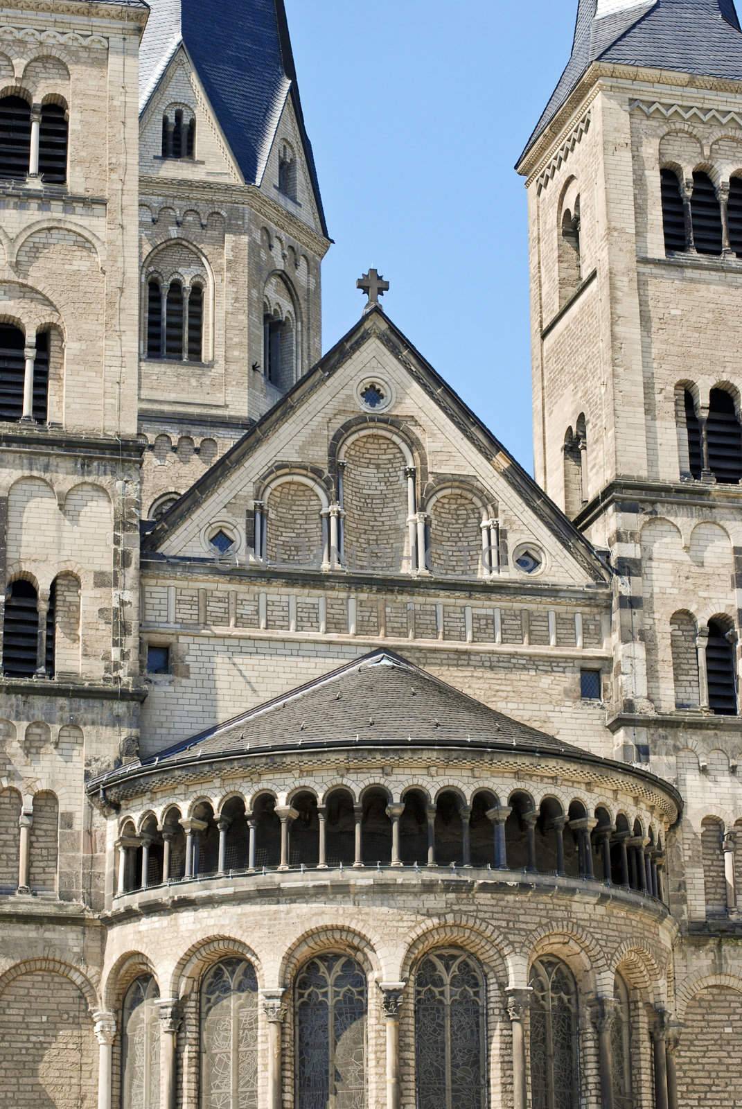 Minster, one of the oldest churches in Germany, emblem of the City of Bonn