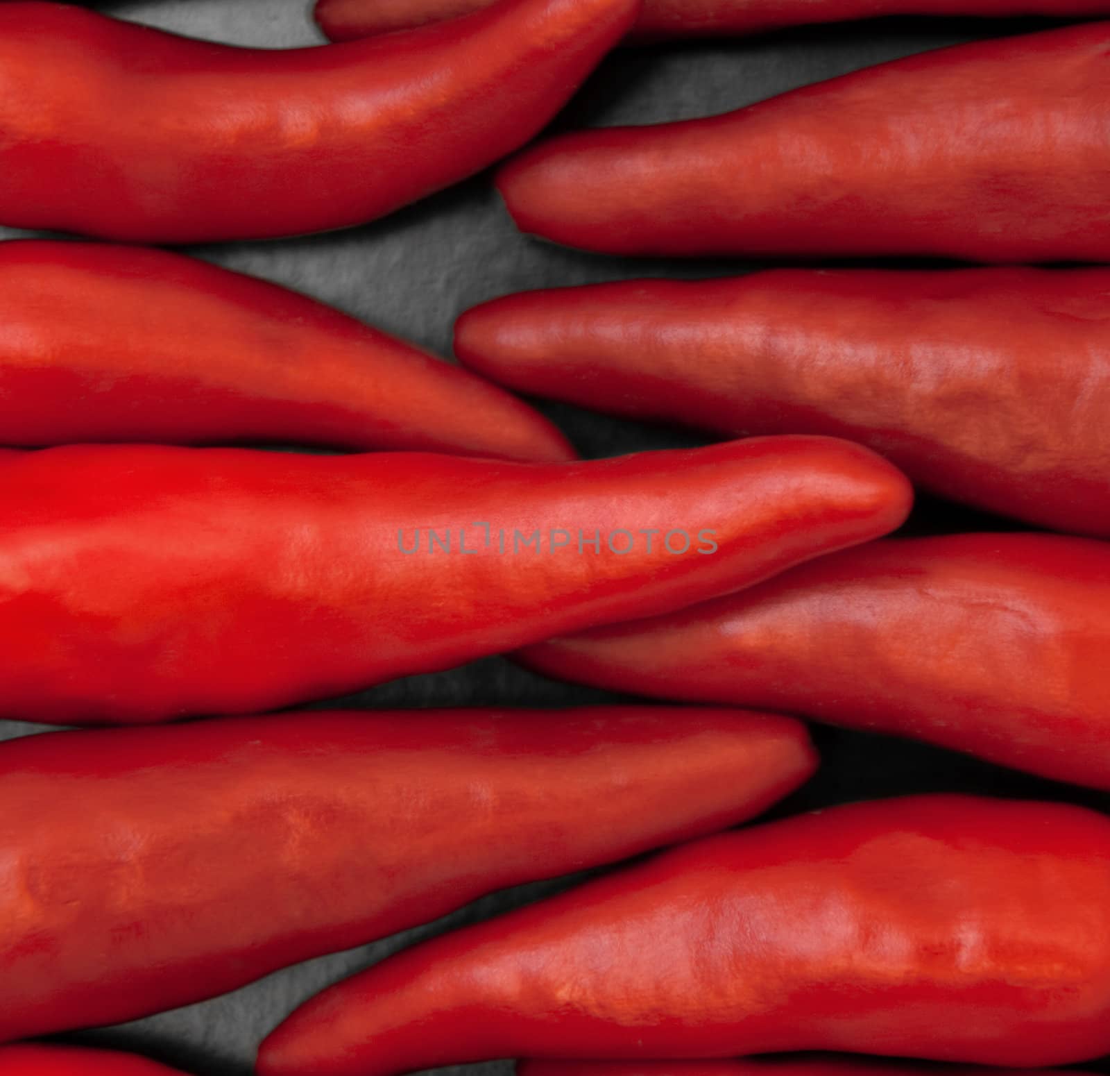 Overlapping chilli ends