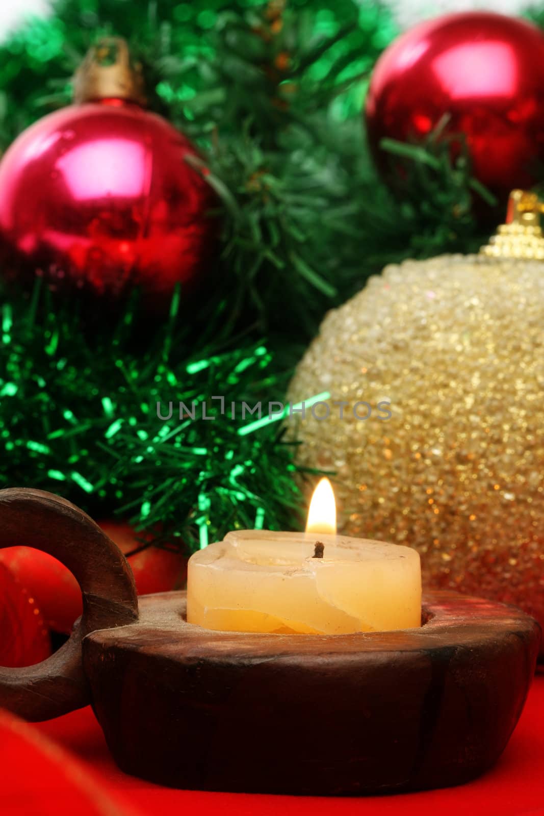 Christmas decorations by Erdosain