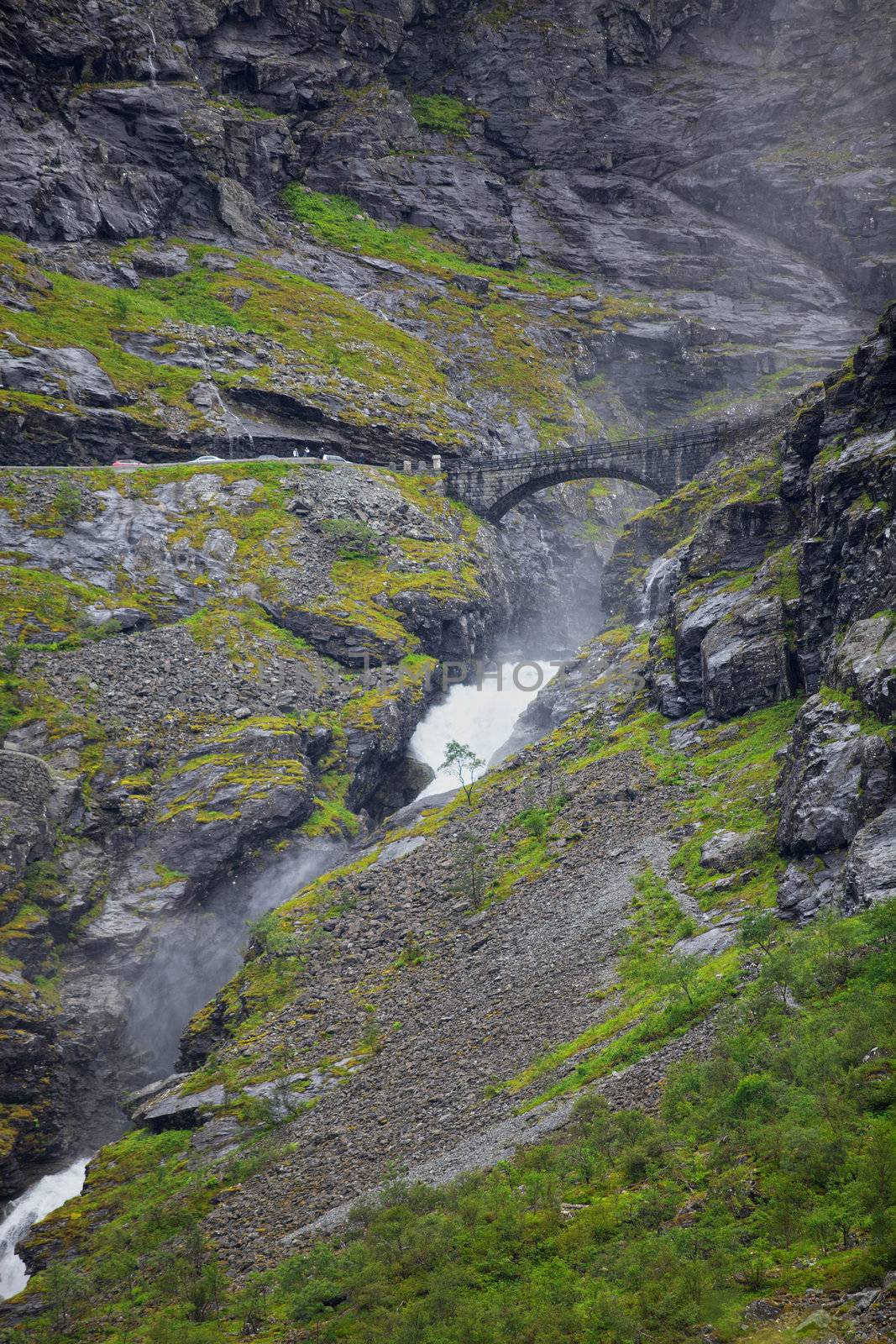 Trollstigen in Norway by kjorgen