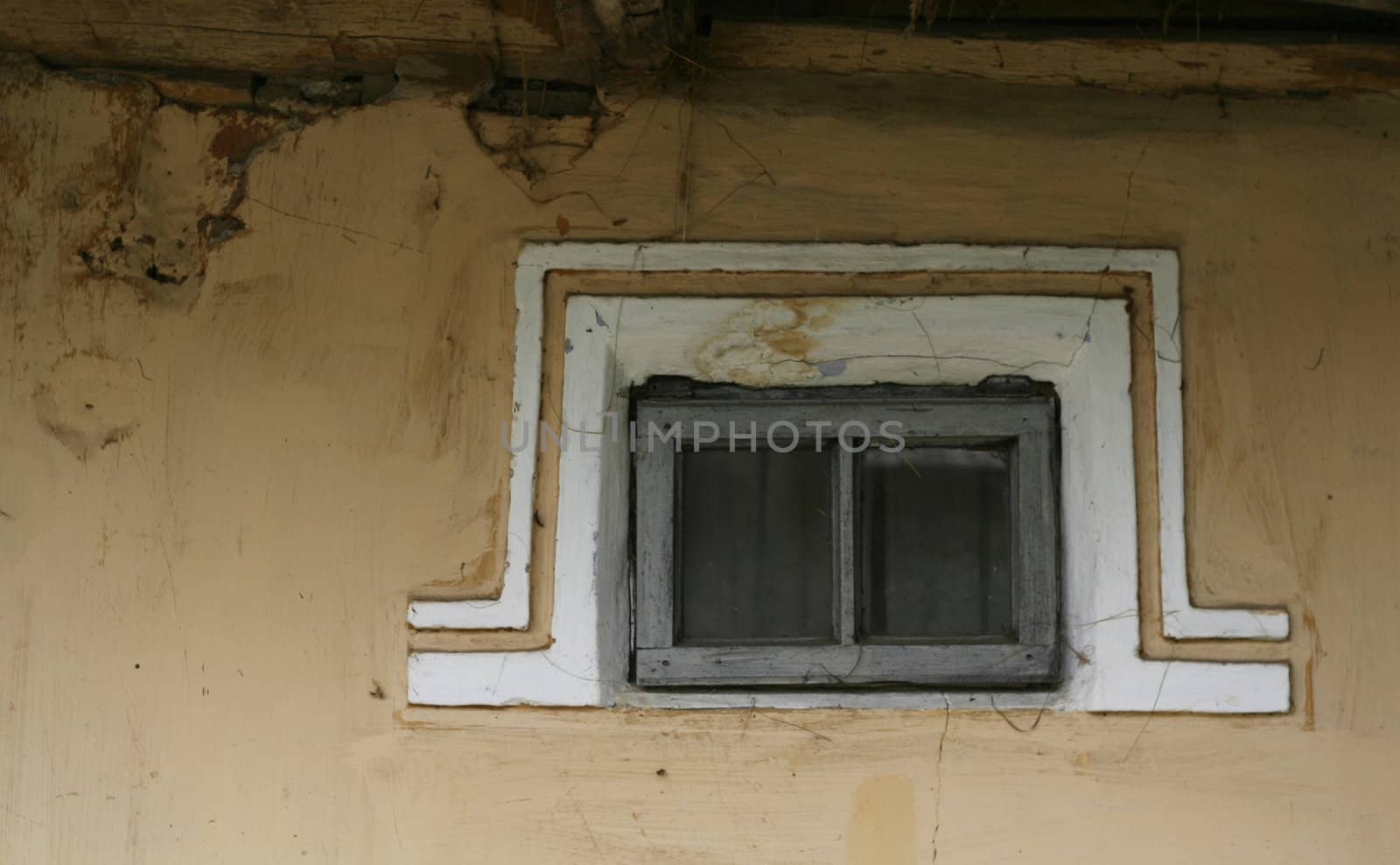 Old window by Klauts