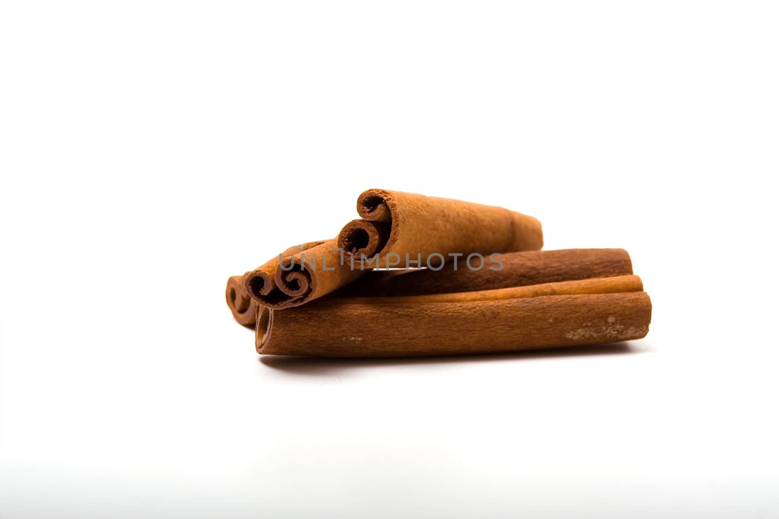 Cinnamon by Vladimir