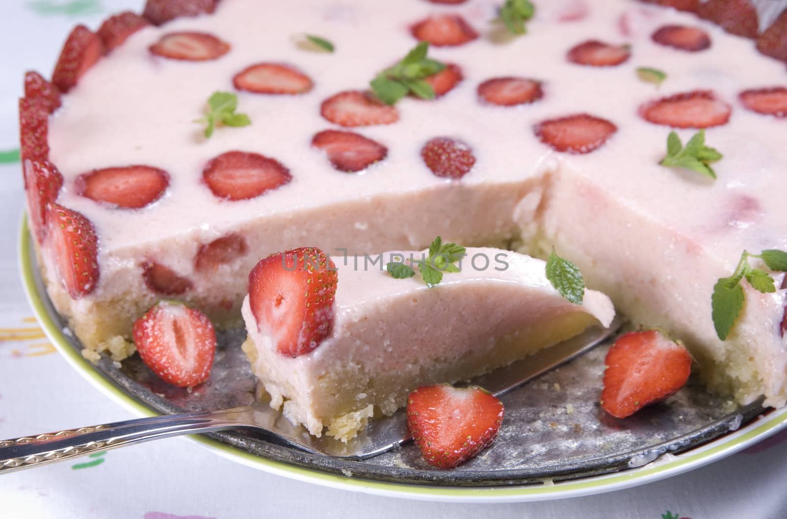 Strawberry cream cake, pieces removed