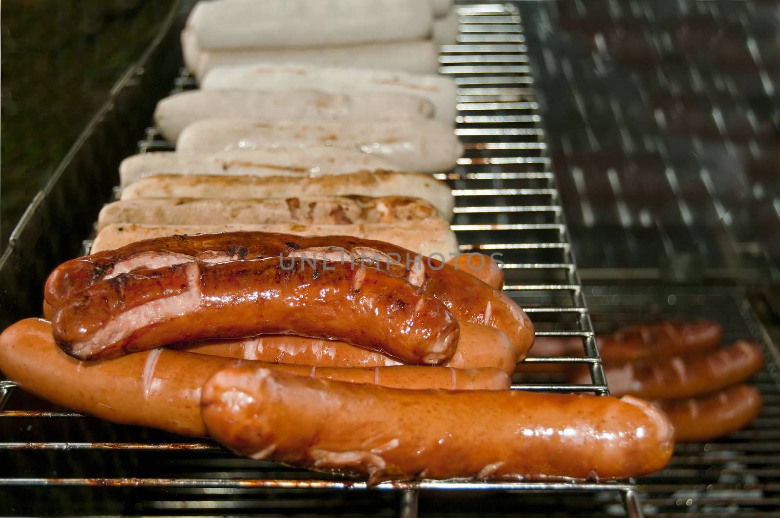 barbecue with German Bratwurst