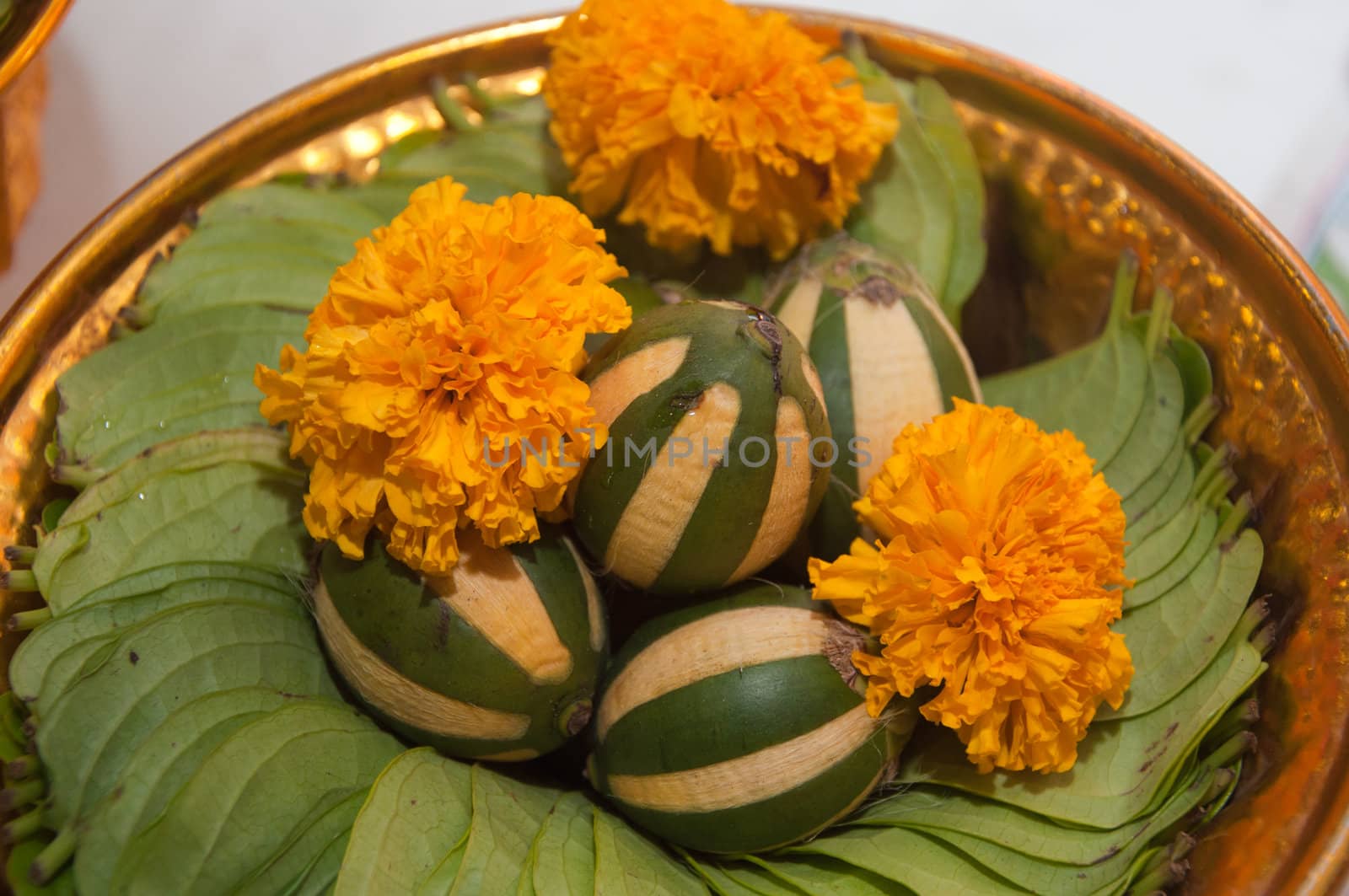 a picture of a thai culture wedding stuffs